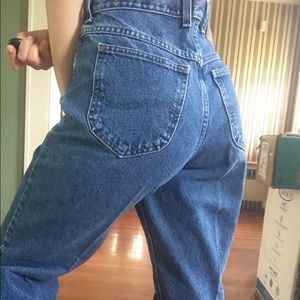 🌟MADE IN USA VINTAGE LEE JEANS🌟
